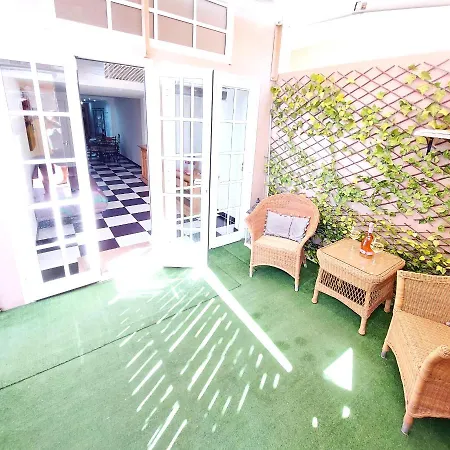 Elegant 3 Bedrooms, Wifi Free