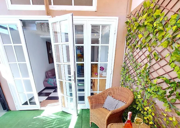 Elegant 3 Bedrooms, Wifi Free Σπίτι διακοπών *
